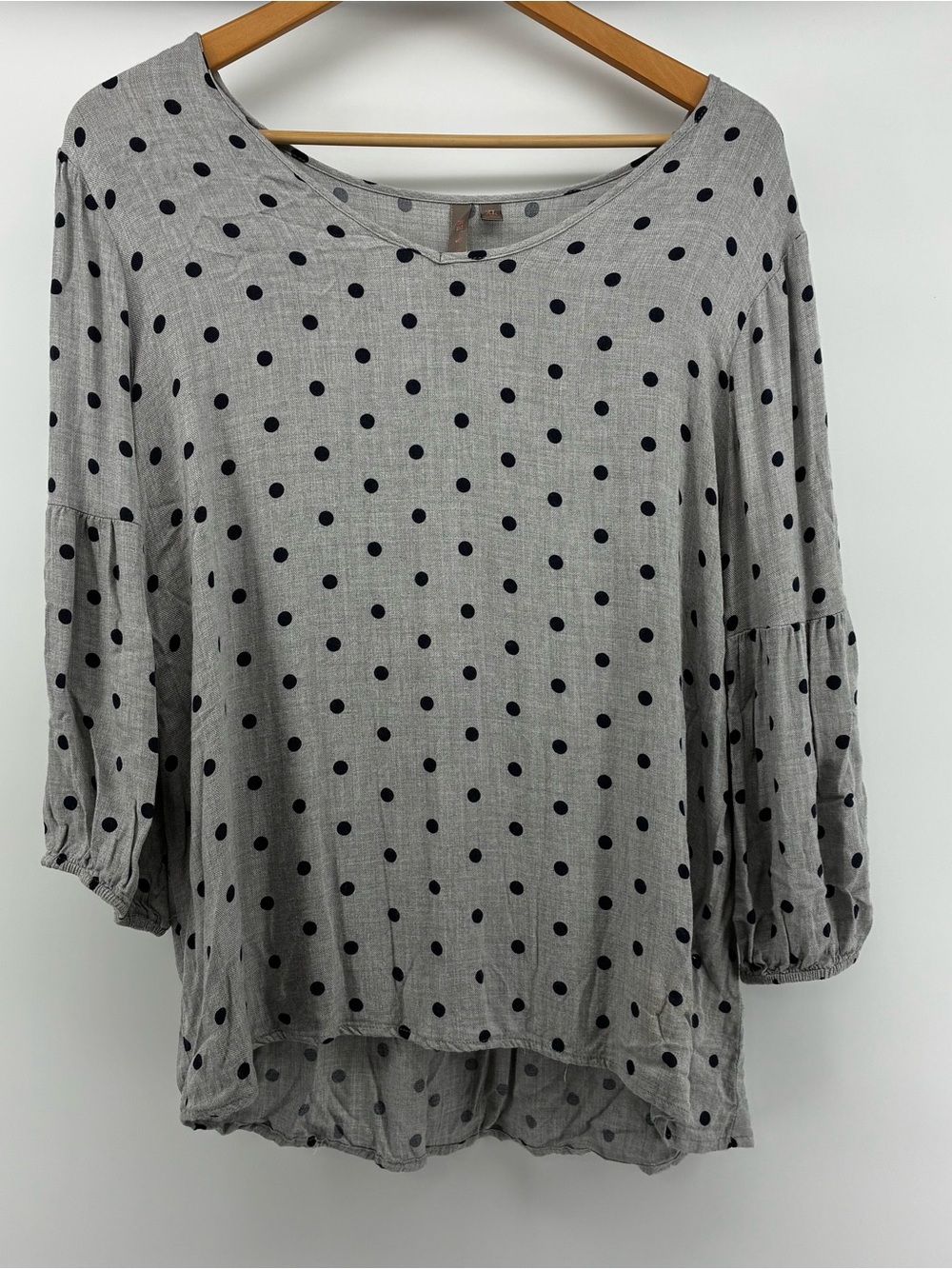 Brina & em Women’s Grey Polka Dot half Sleeve Top - Navy Dots